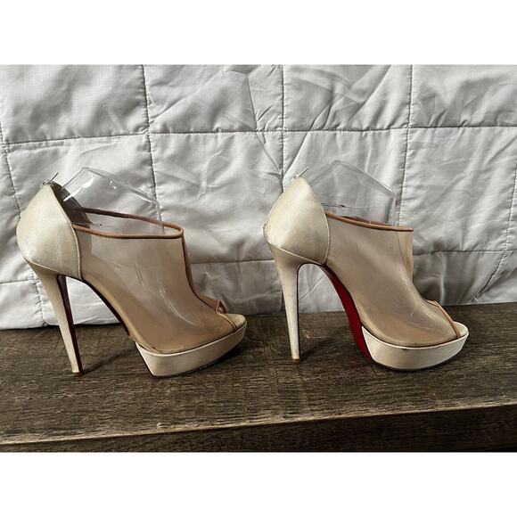 Louboutin Heels Peep Toe size 40 - Picture 4 of 8